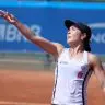 Gabriela Cé e Rebeca Pereira vencem no saibro, Carol define calendário