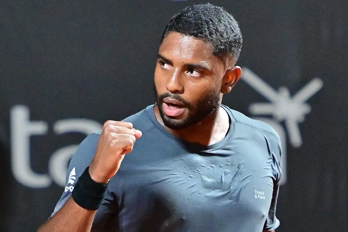 João Reis avança para as oitavas de final na Finlândia, enquanto Pucinelli e Alves são eliminados. 1 João Reis vai às oitavas na Finlândia, Pucinelli e Alves caem