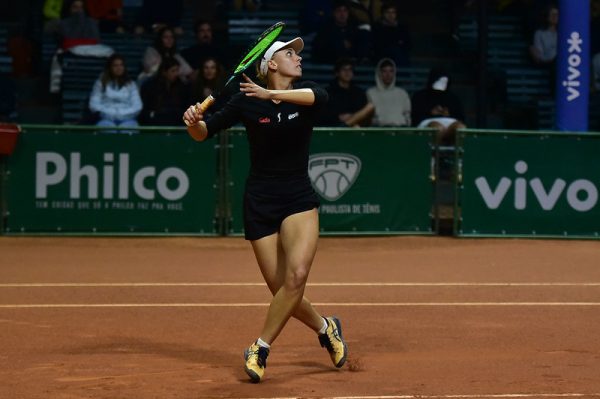 Luiza Fullana para nas quartas no Pinheiros, argentinas se destacam