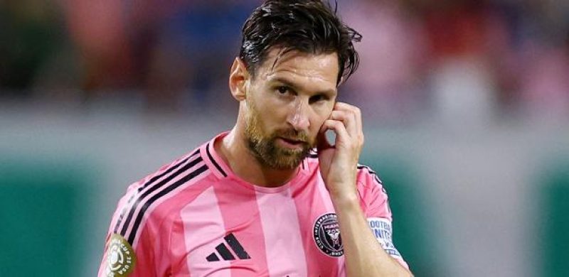 Messi em ação durante Inter Miami x Palmeiras, duelo do Mundial