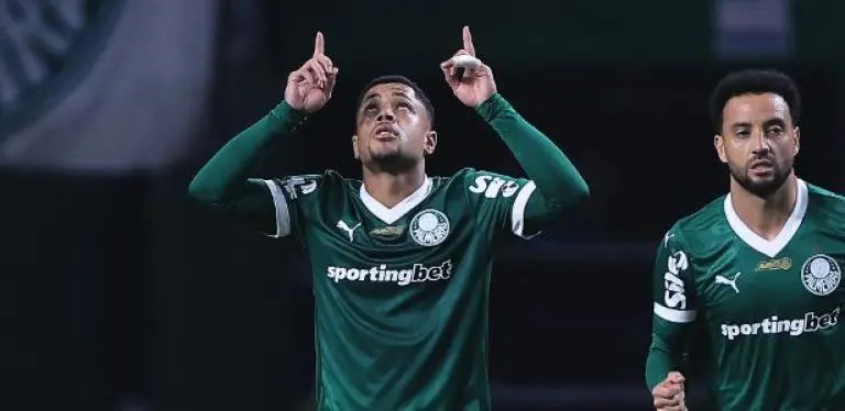 O Palmeiras venceu o Atlético-MG pelo Brasileirão