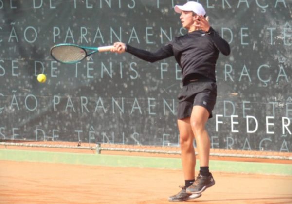 Storck lidera cinco juvenis brasileiros nas semifinais em Curitiba