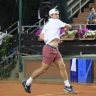 Wild vence mais um confronto de 3h e chega à final em Modena