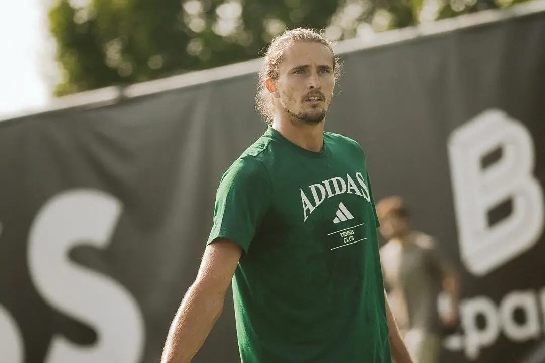 Zverev treina com Tio Toni na academia de Nadal. 1 Zverev participa de treinos com Tio Toni na academia de Nadal
