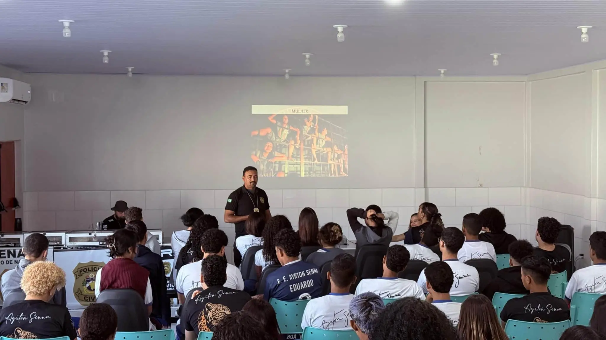 Polícia Civil de Roraima realiza atividades de combate e prevenção ao uso de drogas com alunos da Escola Estadual Ayrton Senna 1 Acao Prevencao Drogas Airton Senna 2 scaled