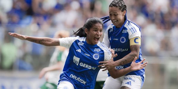 cruzeiro perde do palmeiras, mas vai à final do brasileirão feminino