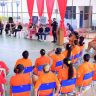 entrega de certificado do curso de corte e costura para reeducandas da cadeia publica feminina ferna