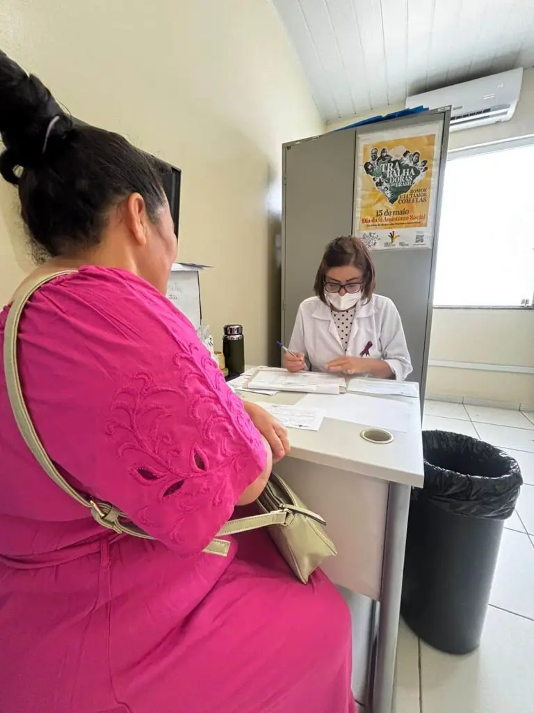 Qualificacao em Diagnostico Tratamento e Avaliacao Neurologica Simplificada como Indutora de Conduta