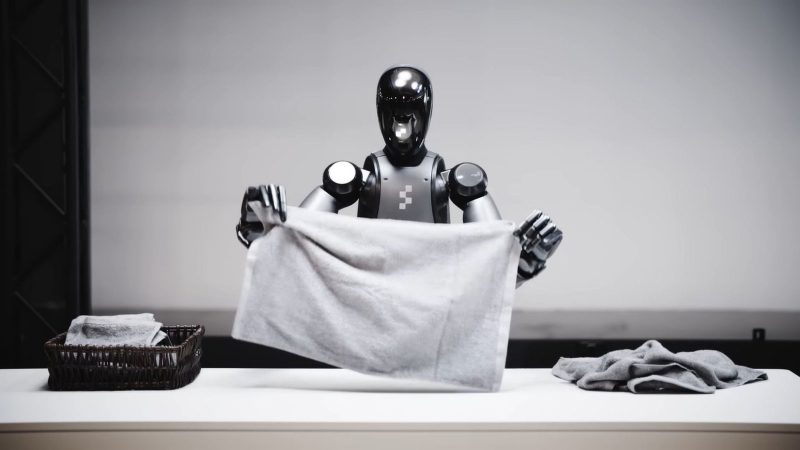 robô humanoide de empresa dos estados unidos agora também é capaz de dobrar roupas.
