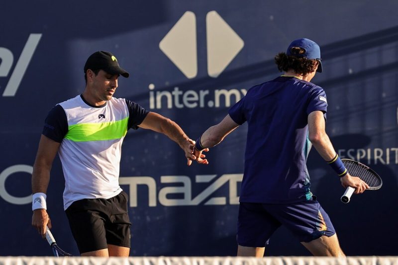 romboli e smith caem diante de argentinos nas quartas em toronto