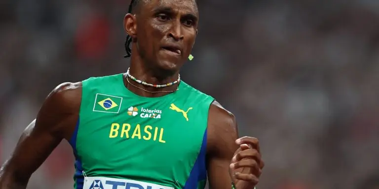Alison dos Santos se classifica para final no Mundial de Atletismo