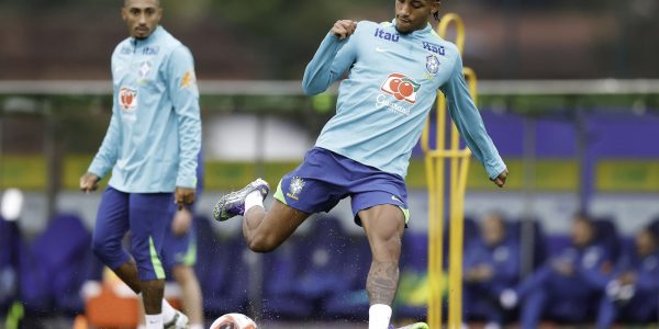 brasil enfrenta bolívia em seu último compromisso pelas eliminatórias