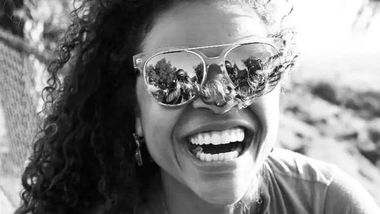 Diretora brasileira detida pelas autoridades de imigração dos EUA — saiba quem é Bárbara Marques