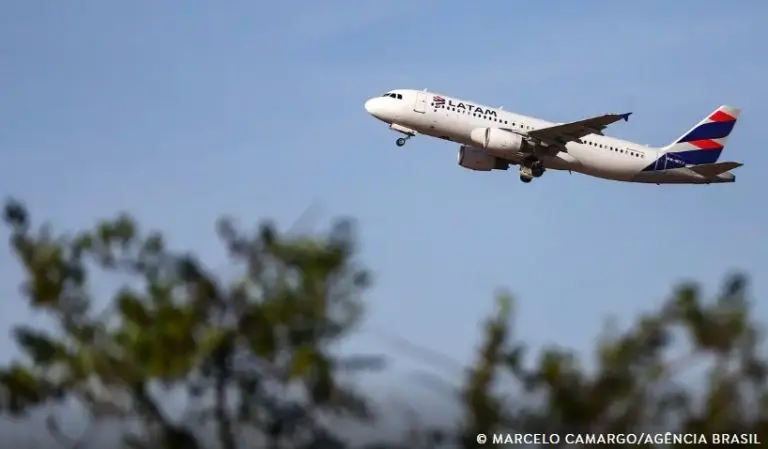 Latam anuncia compra de 24 Embraer E195-E2 com 50 opções 2 Latam 768x450 1