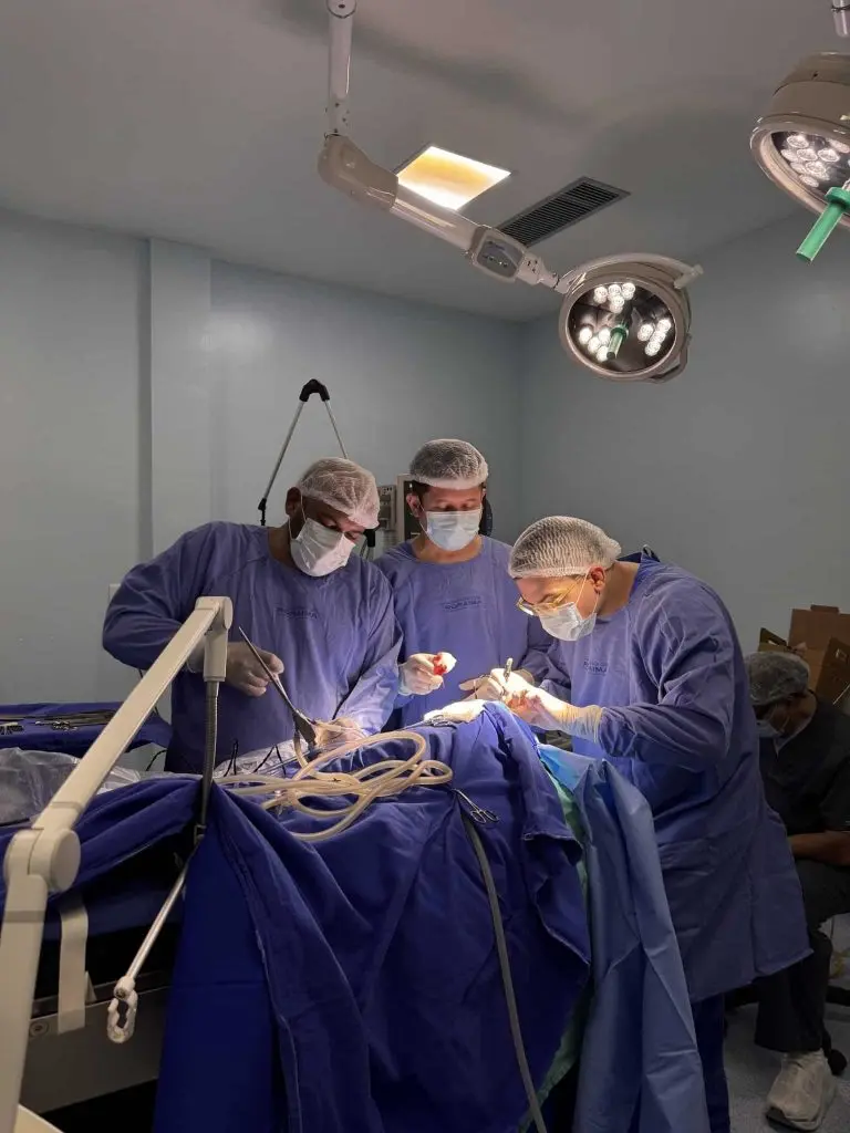 Primeira cirurgia de lavagem cerebral em recem nascido Ascom Sesau 1 1 scaled