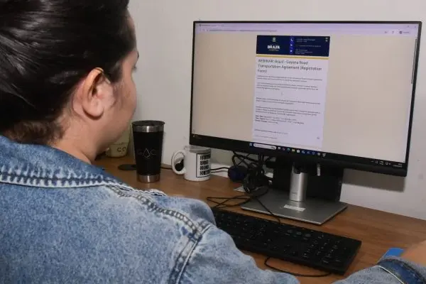 Webinar Brasil Guiana Neto Figueredo SecomRR 2