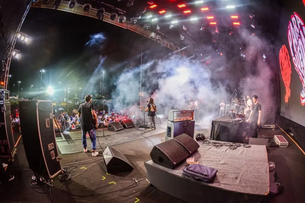MORMAÇO CULTURAL - A promoção dos artistas locais é uma das principais características do festival. 1 fe664203a1050741cded47e3864cbdb0