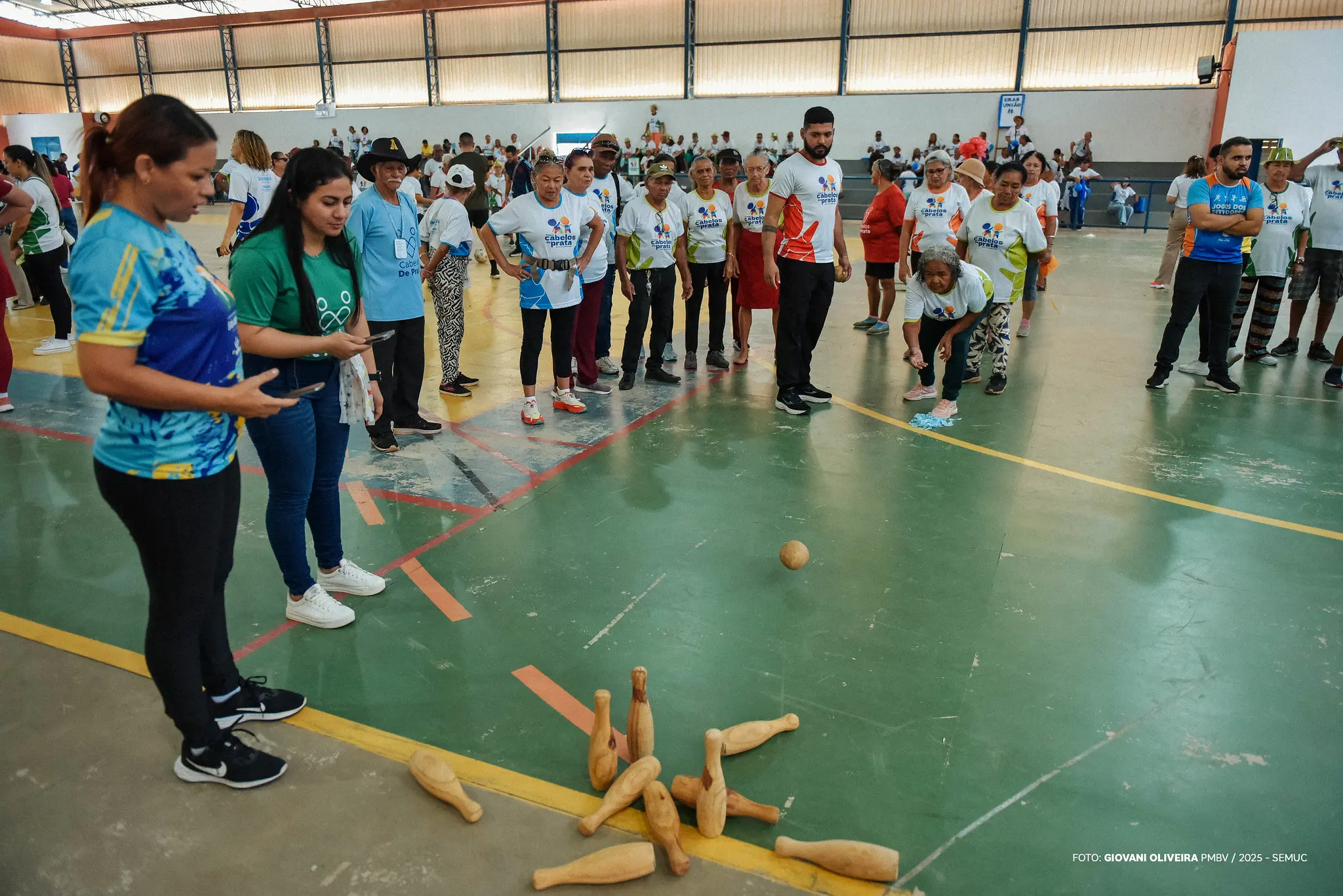 1759373270 196 Dia do Idoso jogos danca e confraternizacao nos CRAS