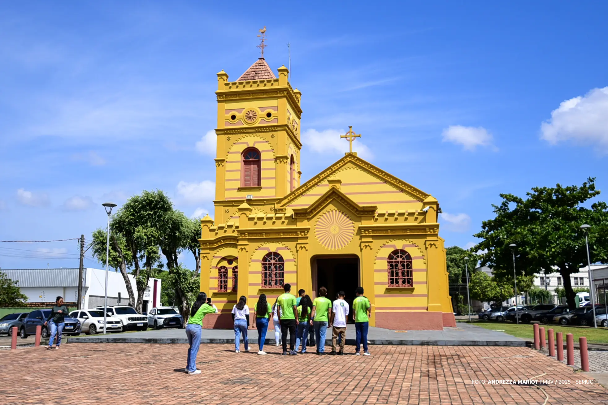 1759445613 584 Jovens do Dedo Verde exploram patrimonio do centro historico