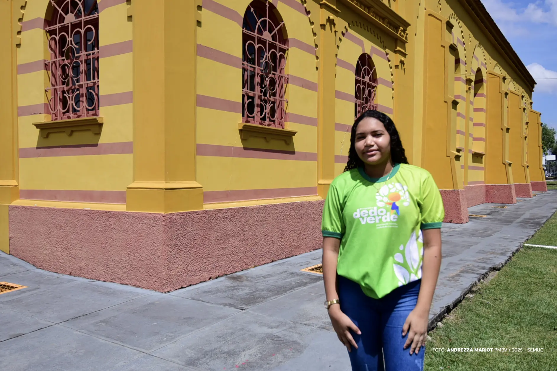 1759445613 931 Jovens do Dedo Verde exploram patrimonio do centro historico