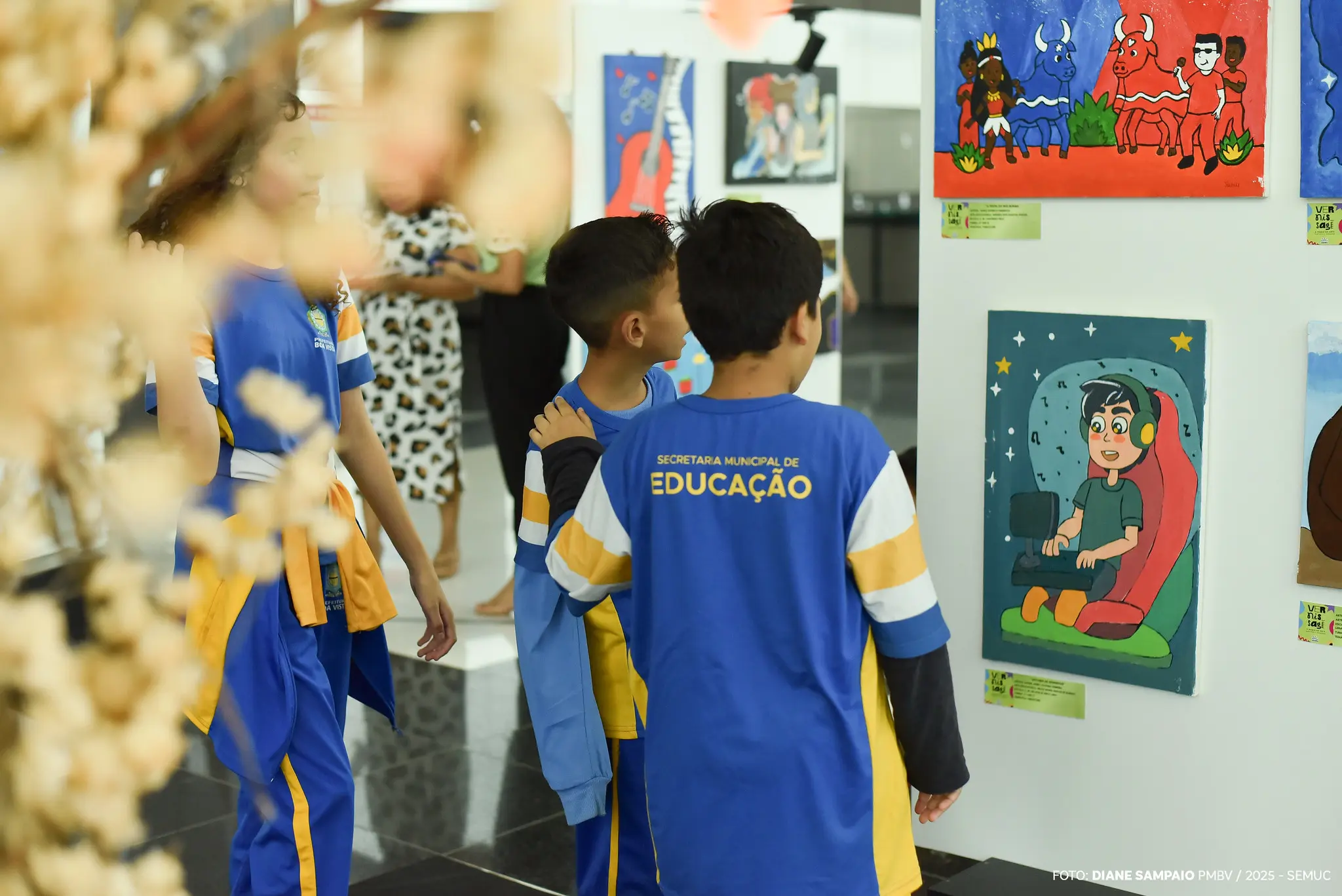 1759460050 965 Criancas da rede municipal celebram arte na IV Vernissage