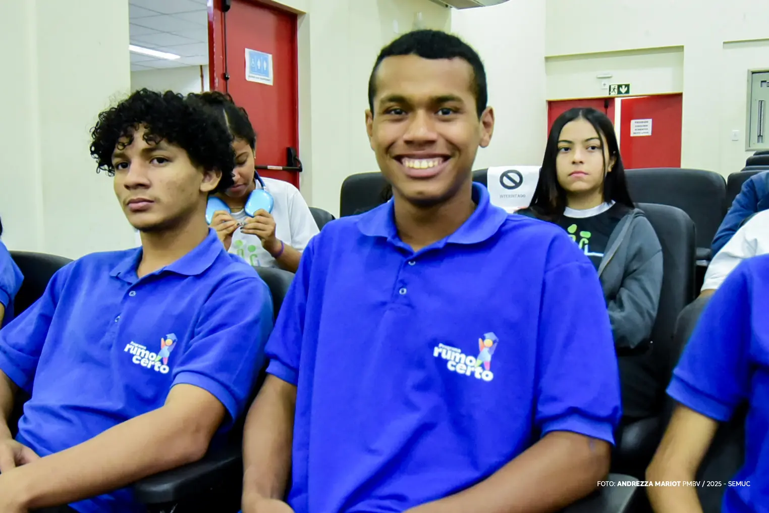 1759952049 283 Projetos sociais comecam preparativos do Natal da Paz