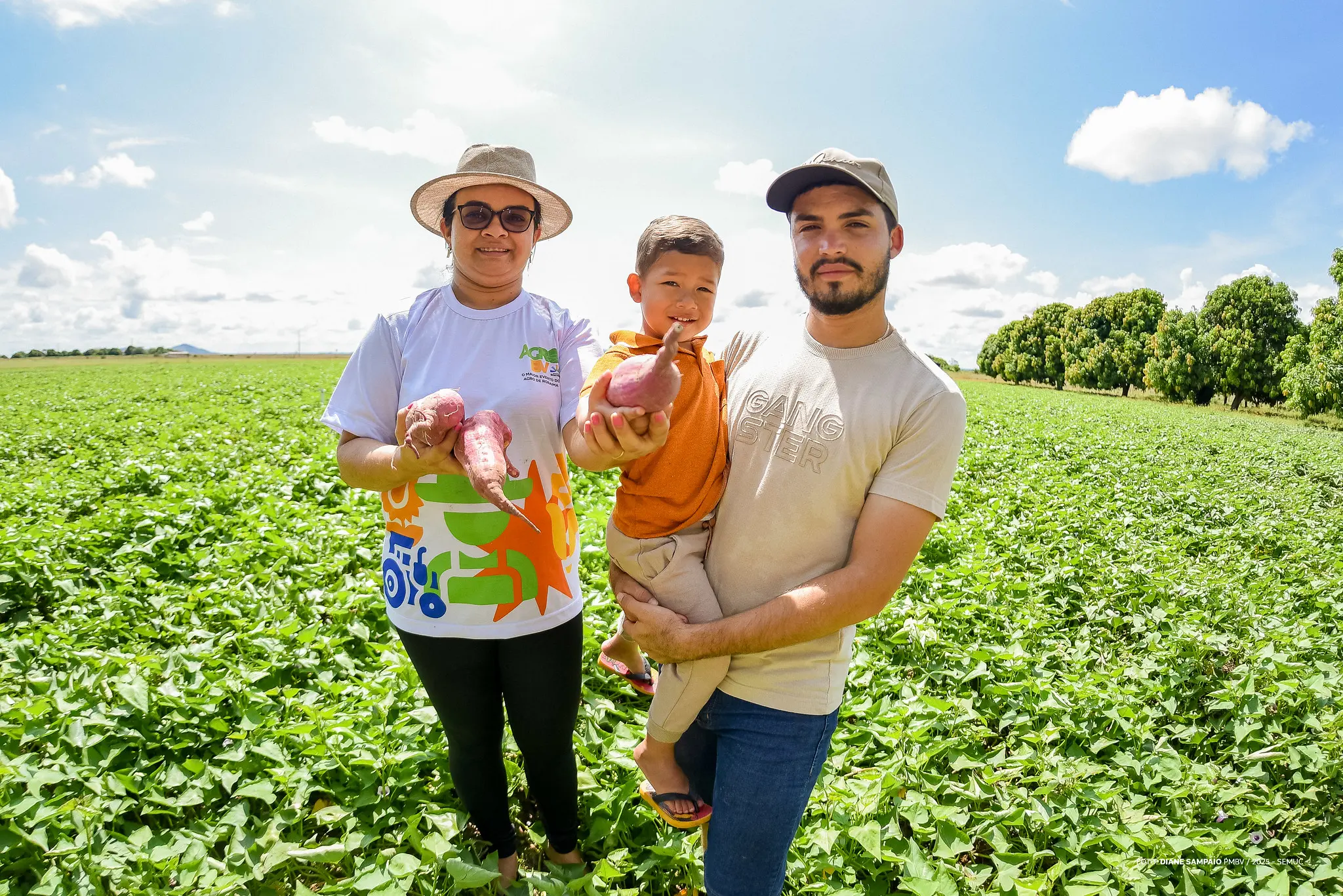 1760198169 386 Jovens fortalecem sucessao e inovacao na agricultura familiar