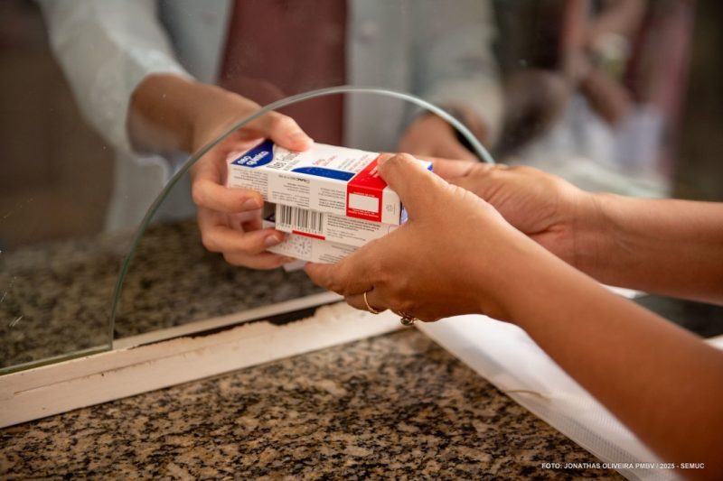 Farmácias das UBS recebem novos lotes de medicamentos essenciais 1 54870427103 0d4af2a947 k