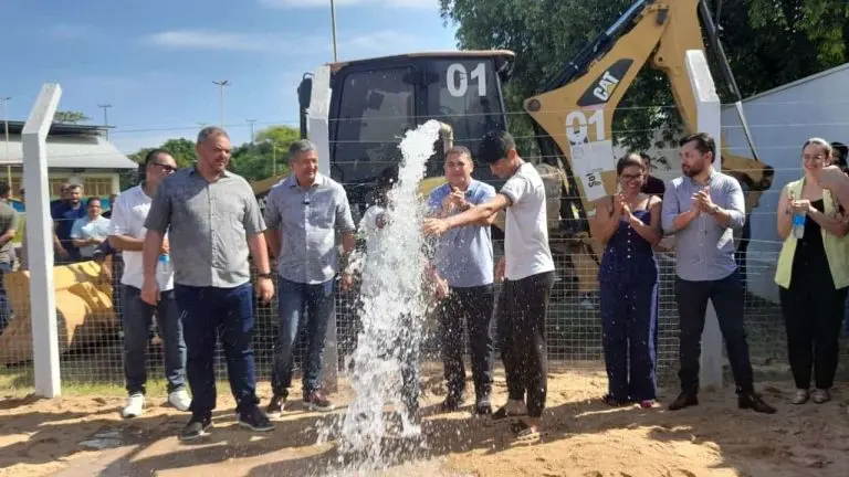 Caer inaugura novo poco artesiano no bairro Treze de Setembro Ascom Caer 6