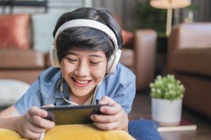 cinco atividades educativas online para crianças de 5 anos