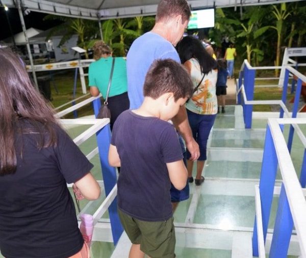 Ambientes temáticos da Expoferr Show proporcionam ao público vivências no campo e experiências em outros países 5 Circuito Rota do Agro William Roth Secom RR 2 e1762743138881