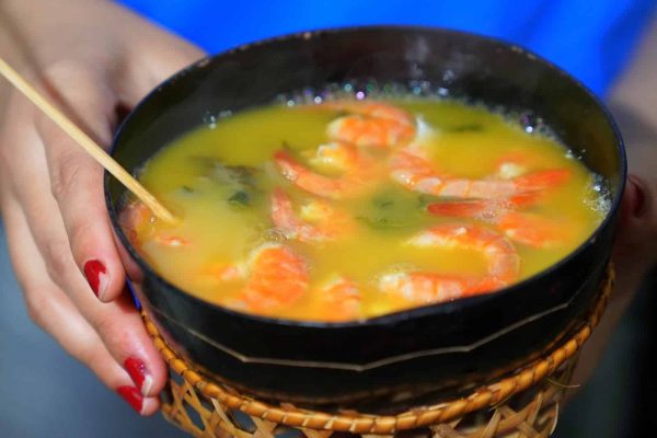 Variedade gastronomica e economia gerada em estandes de comida William Roth Secom RR 6