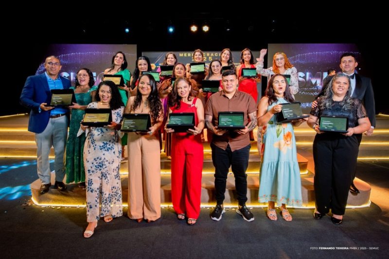 Prêmio Meritocracia 12ª edição homenageia professores e bate recorde 1 54972805191 01d7f67eb6 k