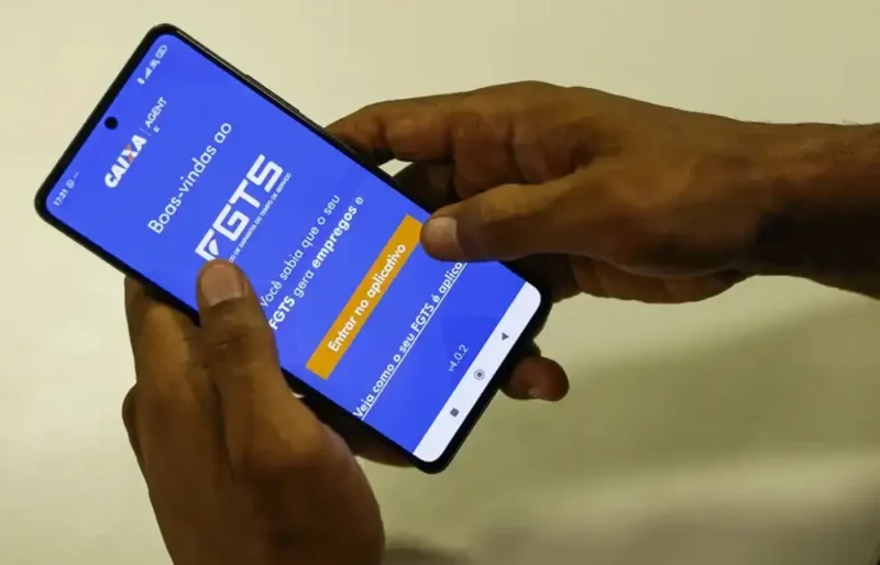 FGTS: Novas normas reduzem em 80% a antecipação do saque-aniversário; parlamentares buscam reverter as regras 1 9BAzQBrFEiREzkvijVf59EnX.webp