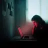 Ataques de ransomware recuam 34% em 2025, mas o roubo de dados continua em alta