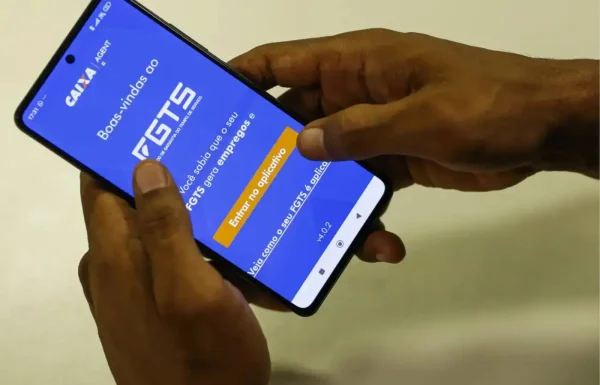 MP autoriza retirada total do FGTS para trabalhadores do saque-aniversário demitidos a partir de 2020 4 CHwbhJdKktmxPyisLJ7qJ2ic.webp