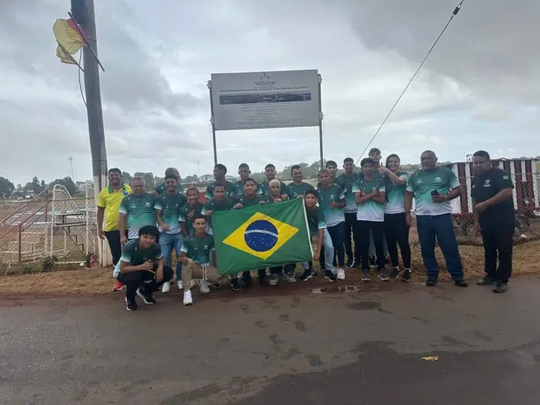 Estudantes de Caracarai representam o Brasil em torneio escolar na Guiana Ascom Seed 2