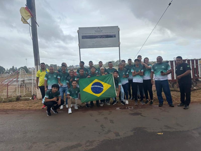 Alunos de Caracaraí representam o Brasil em torneio estudantil na Guiana 1 Estudantes de Caracarai representam o Brasil em torneio escolar na Guiana Ascom Seed 2