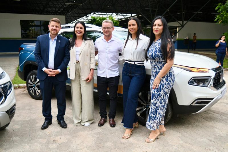 Governo recebe veículos para ampliar a mobilidade da Assistência Social em Roraima 1 MOBSUAS 1