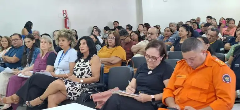 Secretarios e gestores escolares recebem orientacoes sobre Sistema de Gestao da Educacao Ascom Seed