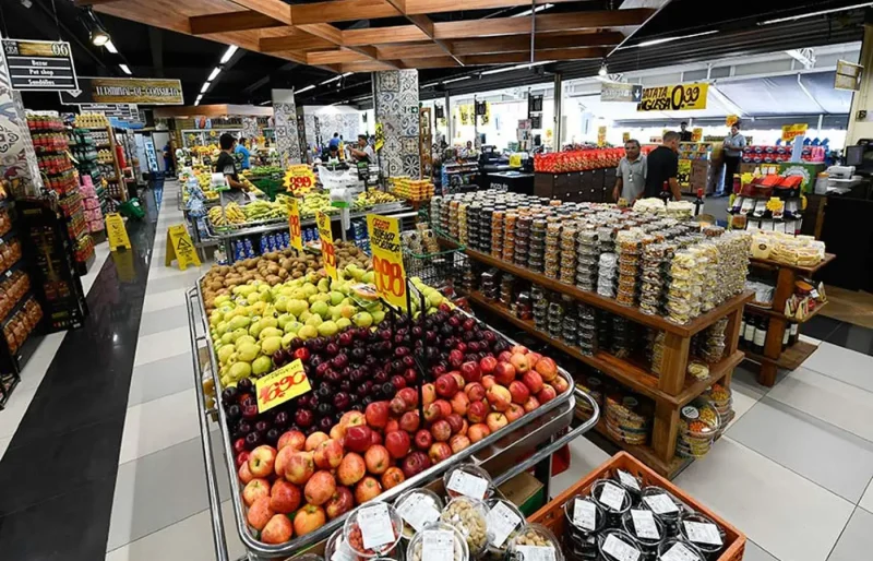 Desempenho do setor agropecuário em 2025 assegura inflação e preços dos alimentos menores do que o esperado, afirma CNA 1 gvZzzxy4YL2c4kmoJLsde68f.webp