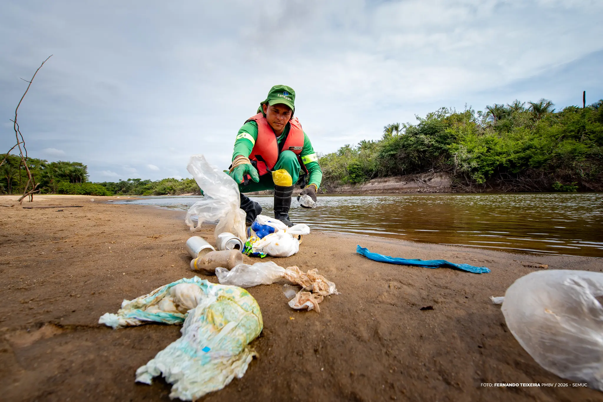 1768613855 856 Prefeitura reforca limpeza de praias e rios em Boa Vista