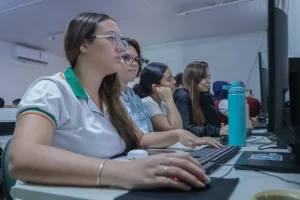 Internet alcança 5 mil escolas públicas no Pará 69 XMqTyxiu3GWK1Rb5uSB8KgAH.webp