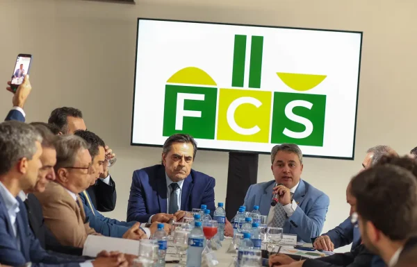 Deputados e representantes do setor produtivo alertam sobre os efeitos das mudanças na jornada de trabalho 9 Mk6z7fGMUteM8Kuow2ppJHgQ.webp