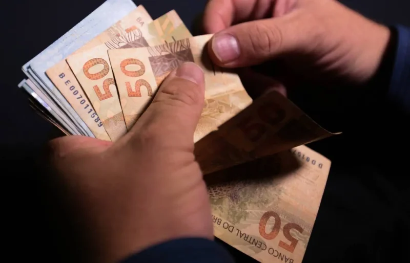 Lucro Presumido: nova norma pode tributar dividendos mesmo sem saque 1 fJYHhJA9pFXqiZnUBz2UYD2R.webp