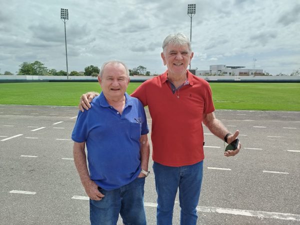 Correa e Magalhaes sao parte da historia dos Jogos Escolares e esporte roraimense Foto Bruno Willemo