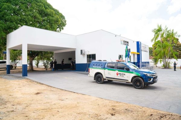 Governo de Roraima reforça estrutura da Polícia Militar no Sul do Estado com instalação de novos destacamentos 2 Inauguracao do destacamento da PM em Entre Rios Caroebe 3