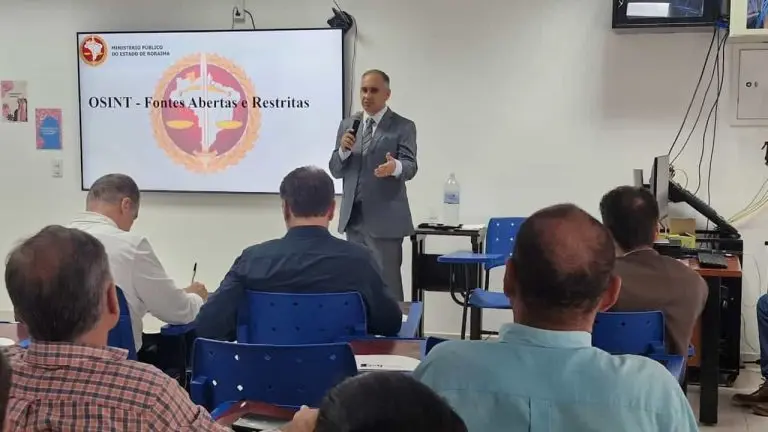 Palestra com o delegado Wesley Costa 4