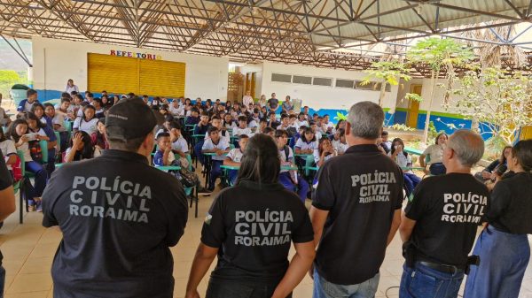 Palestras sobre violencia contra a mulher em escolas do Uiramuta 4
