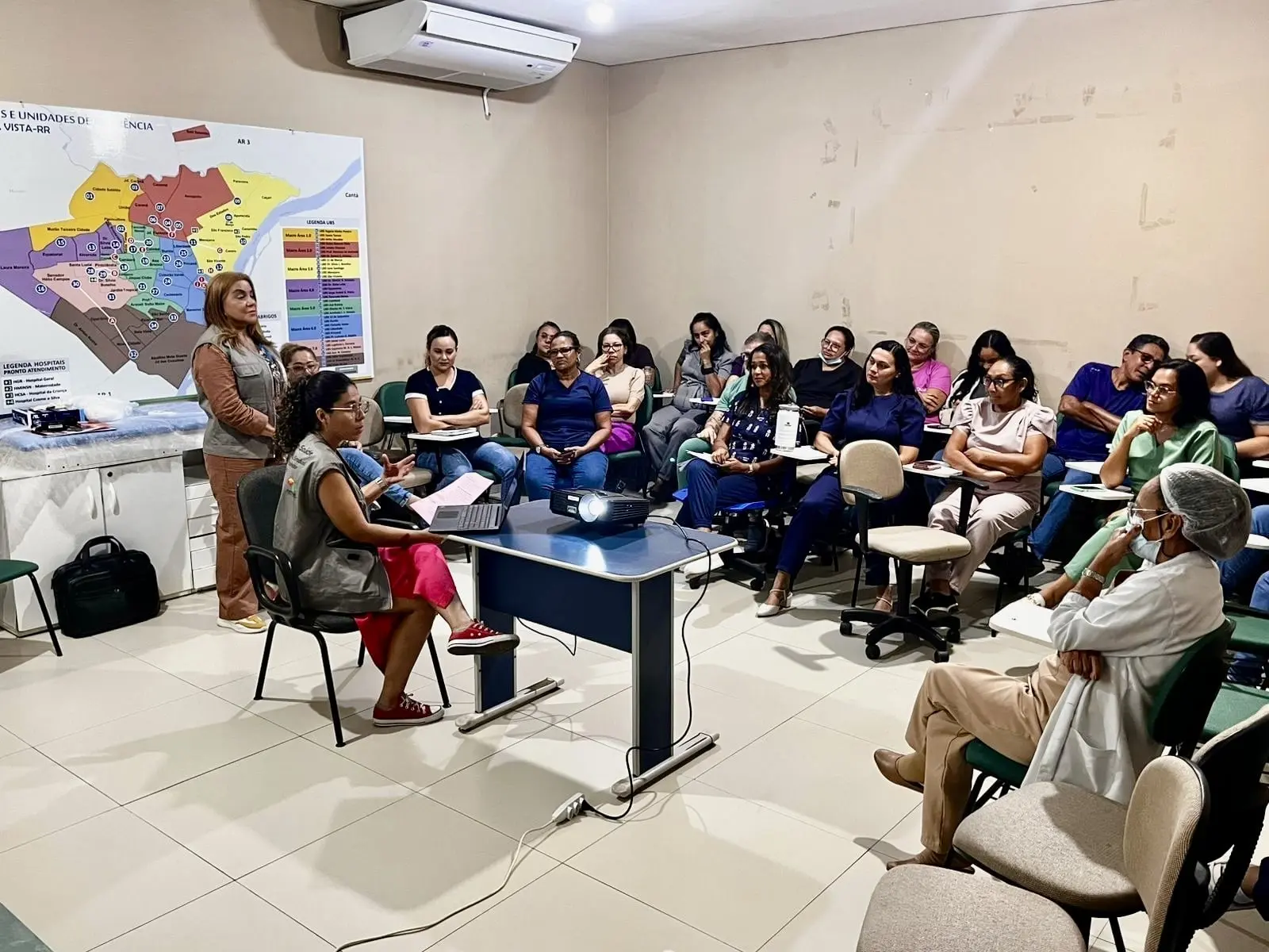 Sesau promove roda de conversa sobre assedio moral e sexual no trabalho no CRSM 2